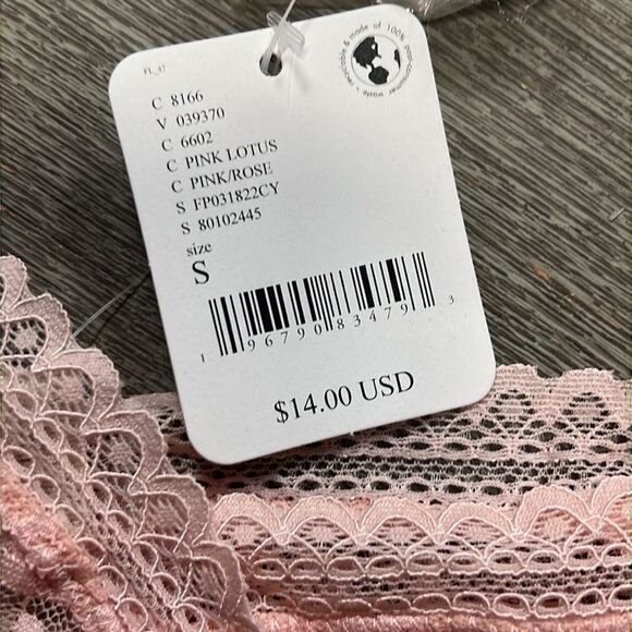 Free People High Cut Daisy Lace Thong Undies Pink Lotus S - Picture 4 of 7